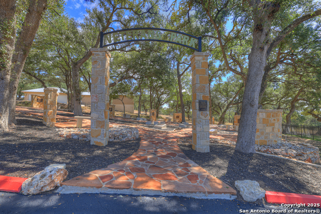 Image 16 of 30 For 481 River Chase Way