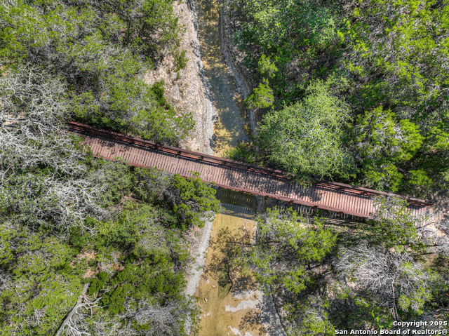 Image 23 of 30 For 481 River Chase Way