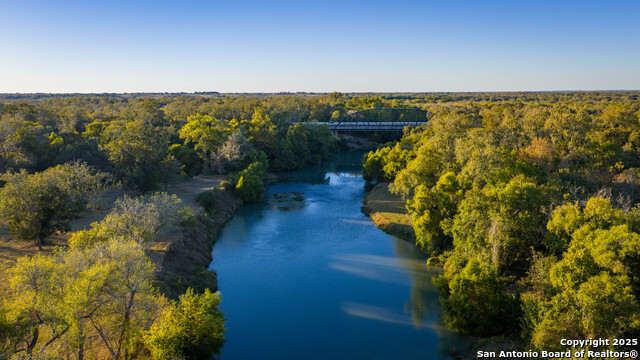 Details for 380 Clinton Rd, Cuero, TX 77954