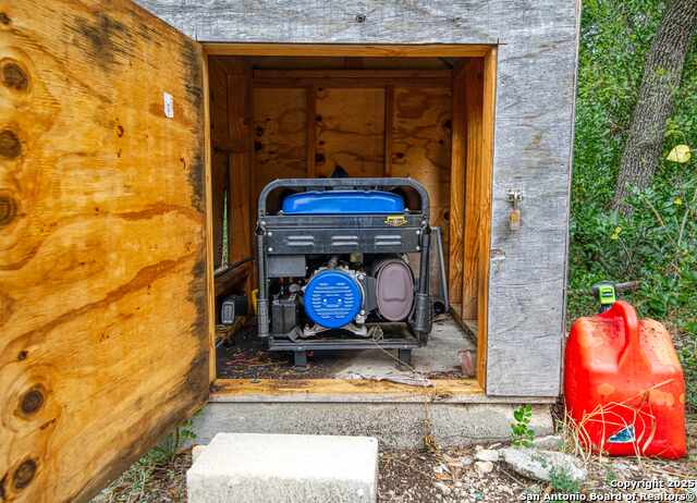 Listing photo id 8 for 0 County Road 243