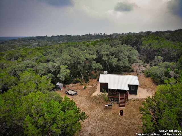 Listing photo id 13 for 0 County Road 243