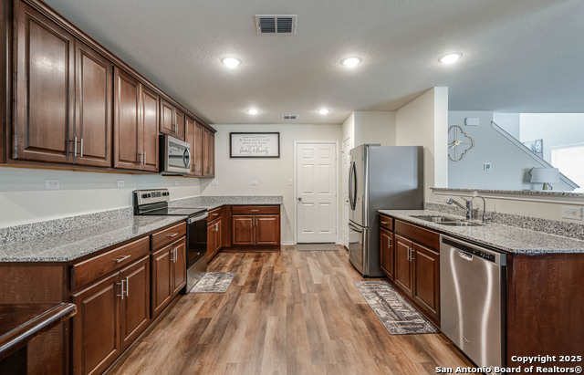 Image 3 of 10 For 519 Wild Olive