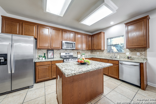 Image 7 of 23 For 22319 Chimayo Bend