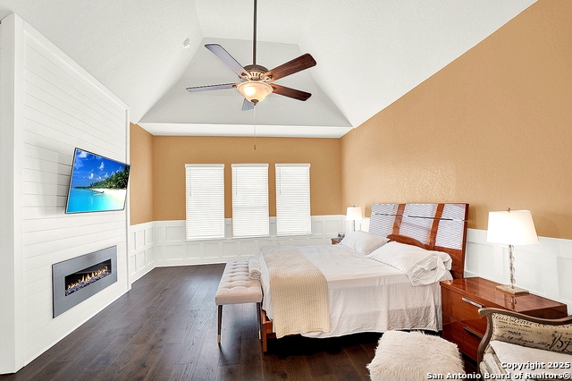 Image 15 of 32 For 13157 Hallie Chase