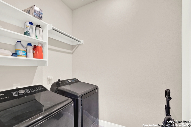 Image 26 of 32 For 13157 Hallie Chase