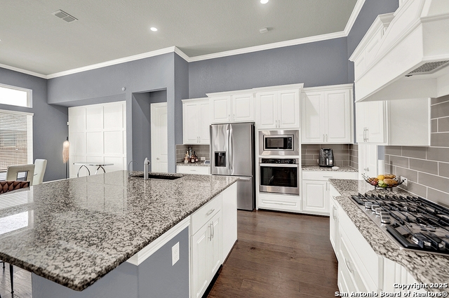 Image 9 of 32 For 13157 Hallie Chase