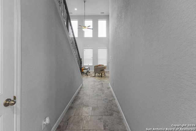 Image 11 of 28 For 4548 Meadow Green