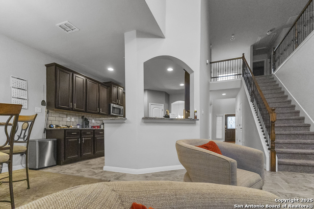 Image 15 of 28 For 4548 Meadow Green