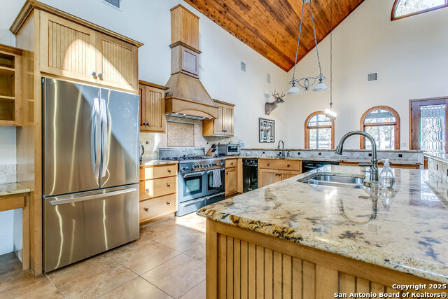 Image 10 of 35 For 408 Copeland Hill