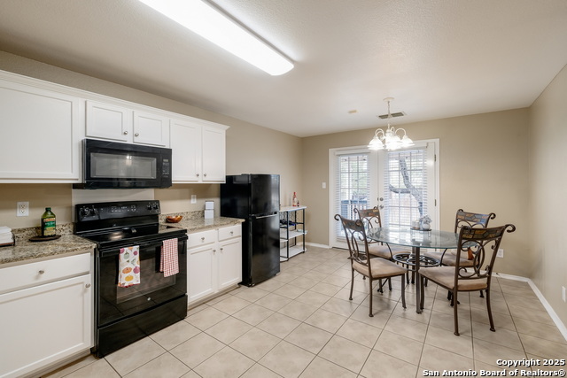 Listing photo id 5 for 7311 Aphelion