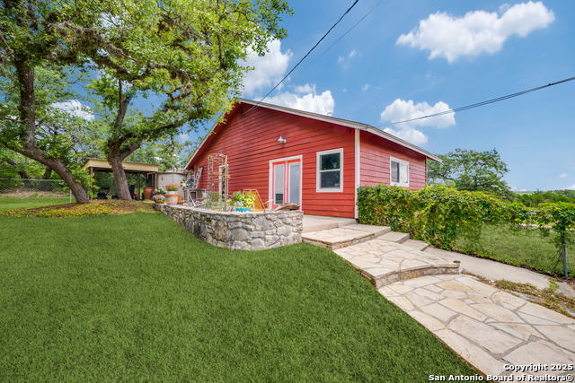 Image 17 of 36 For 20892 Bluehill Pass