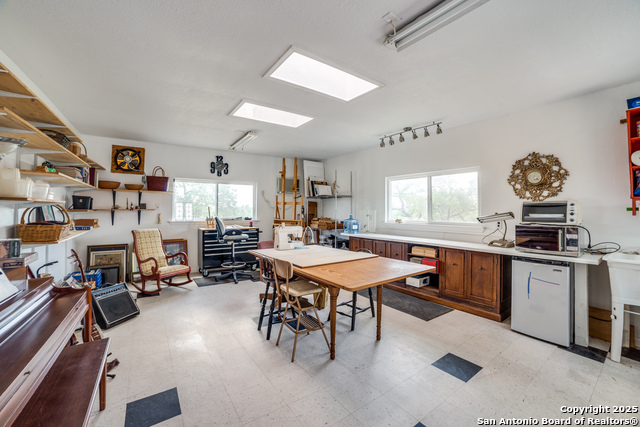 Image 18 of 36 For 20892 Bluehill Pass