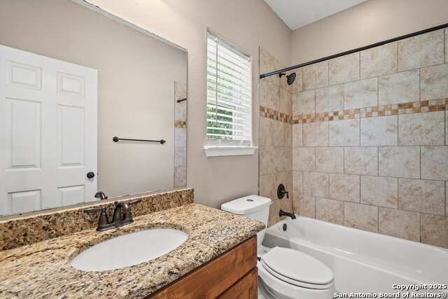 Image 11 of 30 For 220 Cody