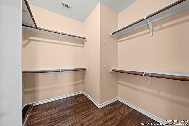 Image 12 of 30 For 220 Cody