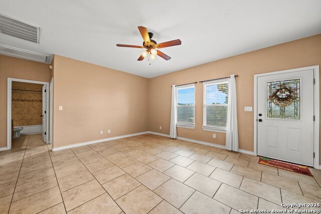 Image 5 of 30 For 220 Cody