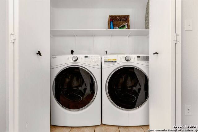 Image 8 of 16 For 415 Mahogany Chest