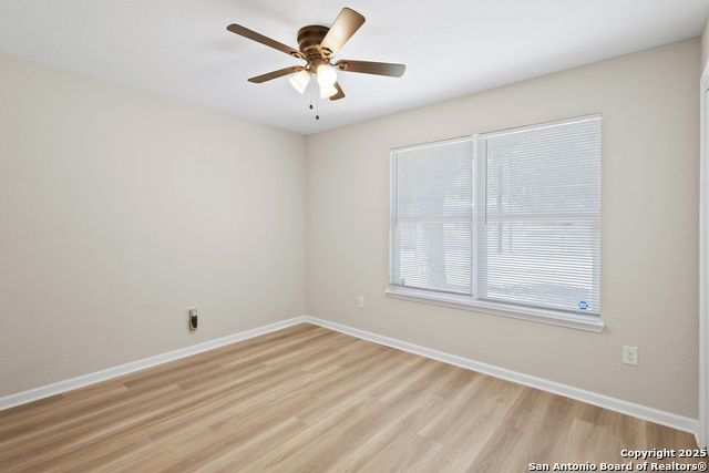 Image 15 of 21 For 611 Whiting