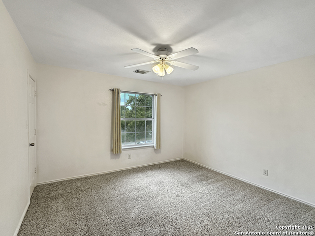 Image 18 of 21 For 1631 Sunshine Peak