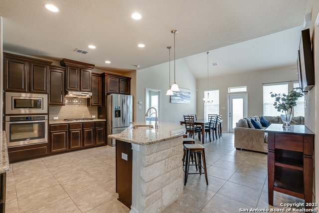 Image 10 of 37 For 1438 Rock Dove