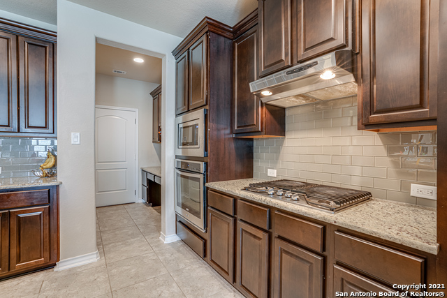 Image 5 of 37 For 1438 Rock Dove