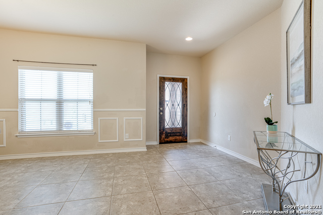 Image 7 of 37 For 1438 Rock Dove