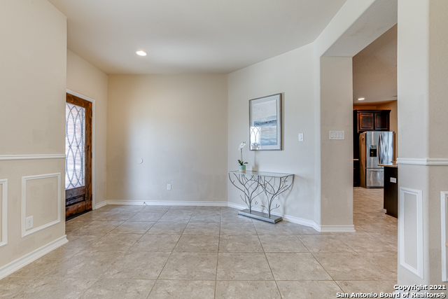 Image 8 of 37 For 1438 Rock Dove