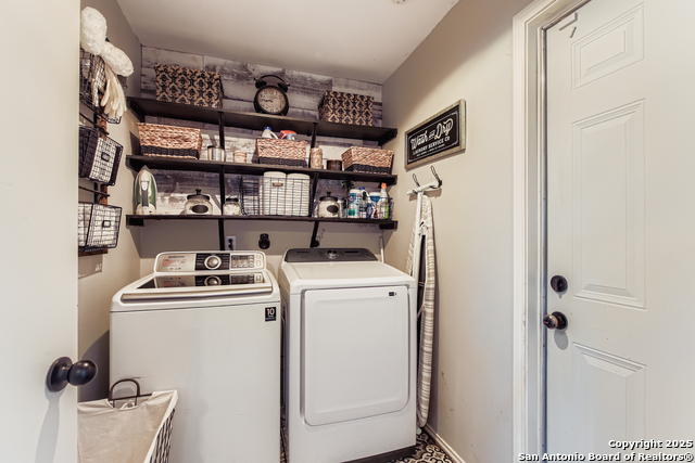 Image 23 of 29 For 2862 Burning Log Street