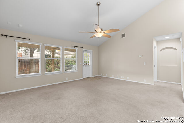 Listing photo id 10 for 10723 Rimfire Run