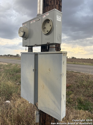 Listing photo id 3 for 105 Double Creek