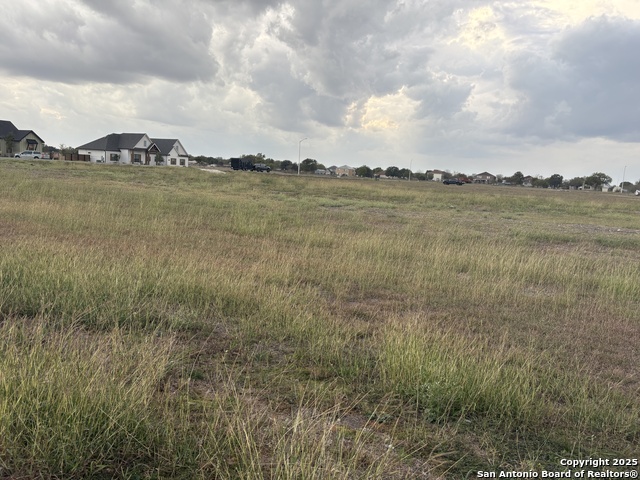 Listing photo id 7 for 105 Double Creek