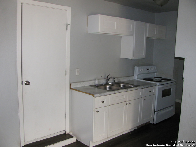 Image 12 of 24 For 204 Division