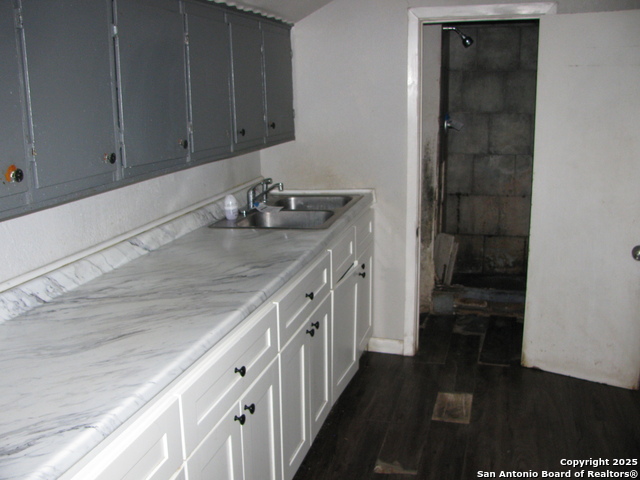 Image 21 of 24 For 204 Division