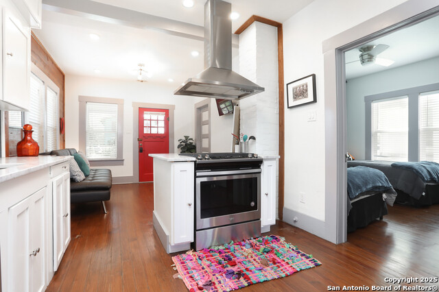 Image 8 of 20 For 131 Klein St 1