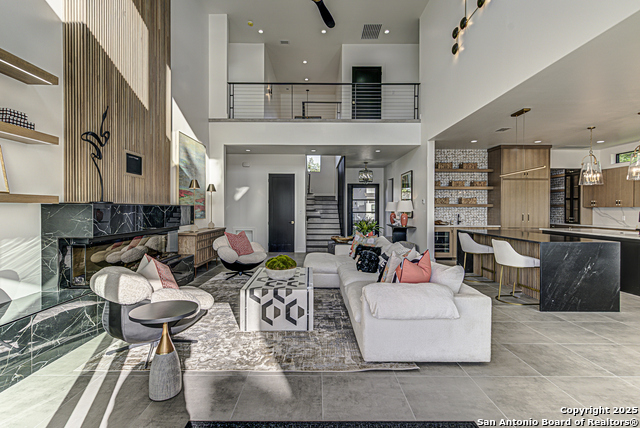 Image 5 of 22 For 1012 Impala