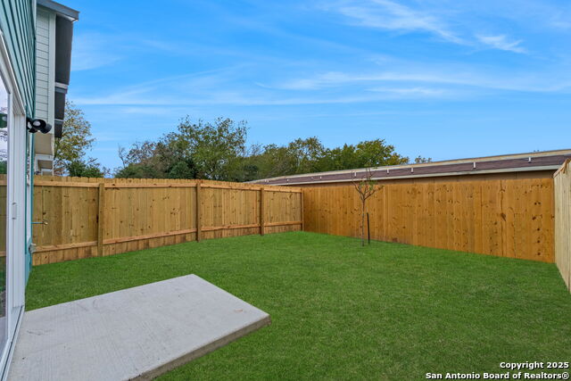 Listing photo id 18 for 118 Packard St