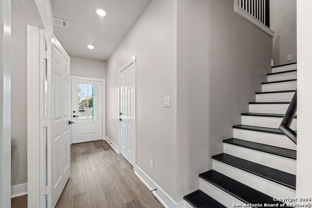 Listing photo id 21 for 118 Packard St