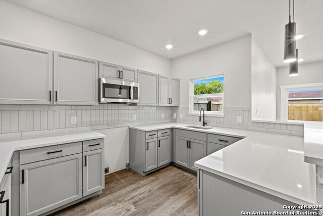 Listing photo id 26 for 118 Packard St