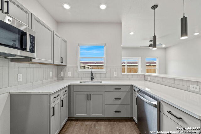 Listing photo id 27 for 118 Packard St