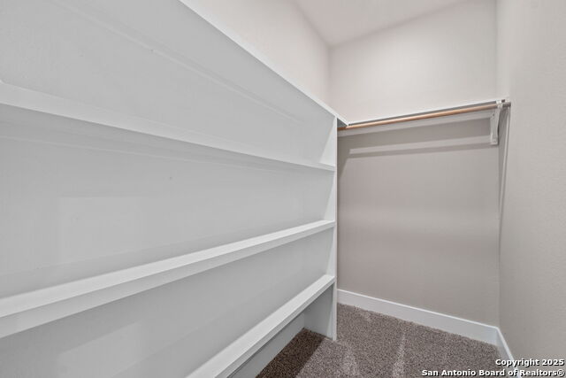 Listing photo id 35 for 118 Packard St