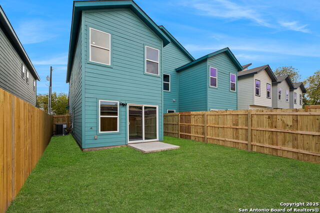 Listing photo id 38 for 118 Packard St