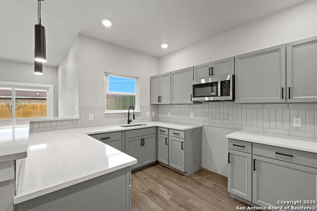 Listing photo id 6 for 118 Packard St