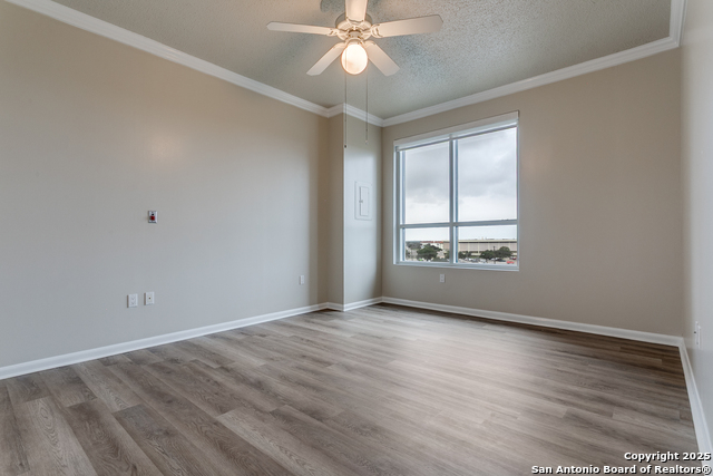 Image 9 of 11 For 1 Towers Park  717