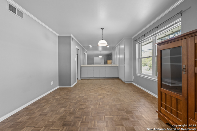 Image 10 of 44 For 630 Patricia