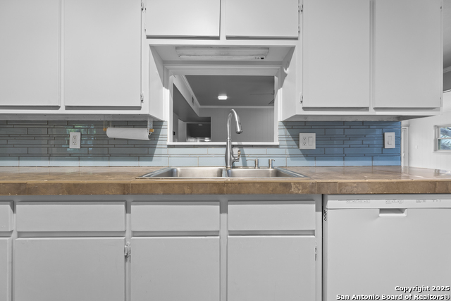 Image 16 of 44 For 630 Patricia