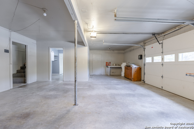 Image 36 of 44 For 630 Patricia