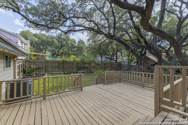 Image 38 of 44 For 630 Patricia