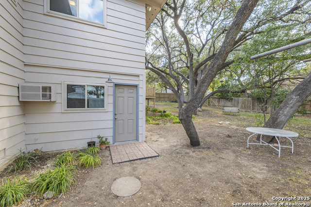 Image 42 of 44 For 630 Patricia