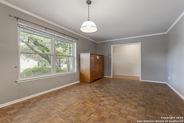 Image 8 of 44 For 630 Patricia