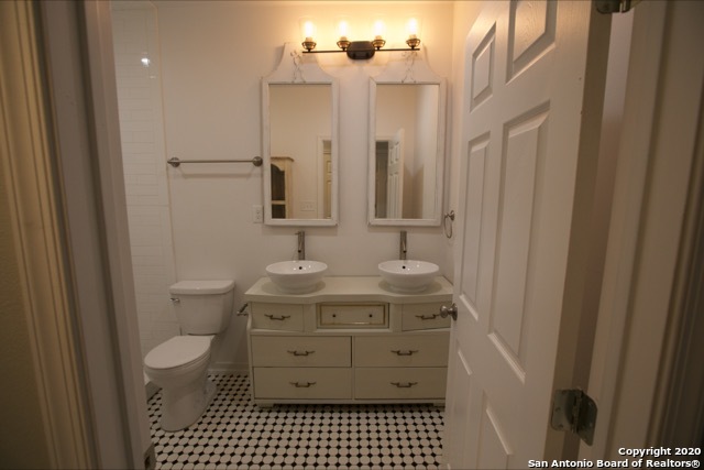 Image 15 of 24 For 138 Terry  