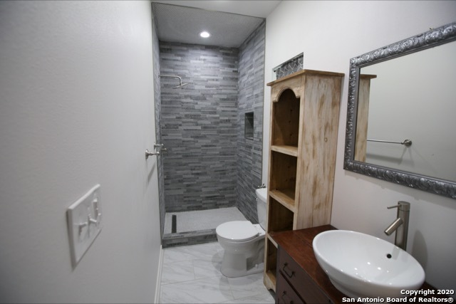 Image 20 of 24 For 138 Terry  